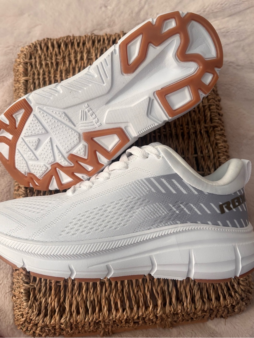Women's BRX White & Gum Running Sneakers Sz 7.5